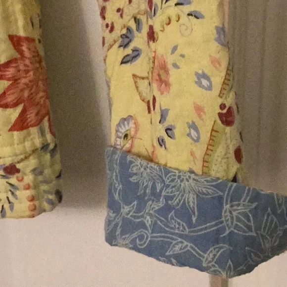 Provence Reversible floral yellow/ blue paisley lightweight spring/summer NWT - Picture 6 of 9